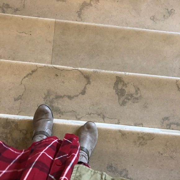 Meet your Posher, Brittanie - Picture 1 of 1